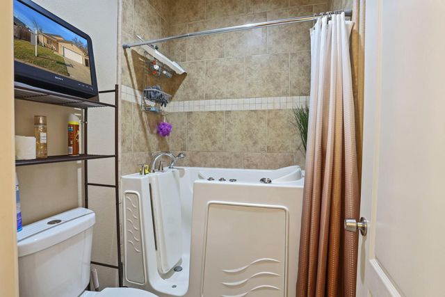 321 E Euclid Ave, Stockton, CA 95204