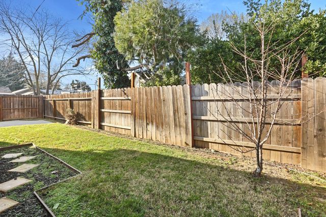 321 E Euclid Ave, Stockton, CA 95204