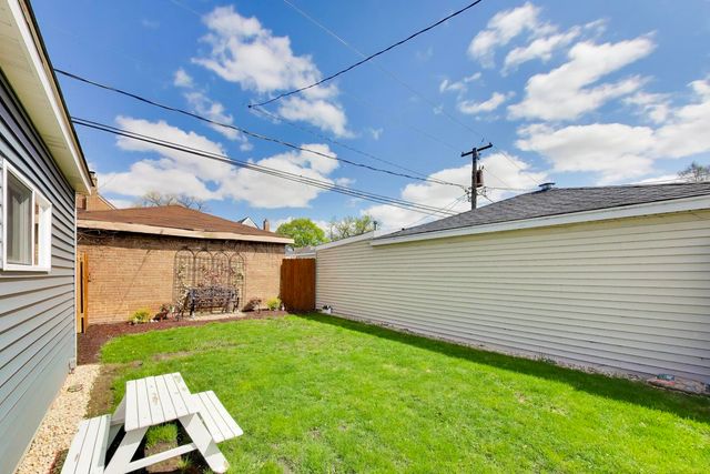 1741 N 73rd Court, Elmwood Park, IL 60707