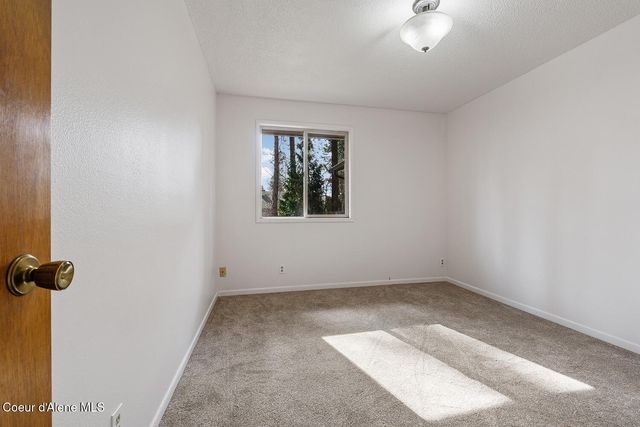 752 E Timber LN, Coeur D'alene, ID 83815