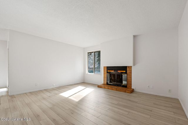 752 E Timber LN, Coeur D'alene, ID 83815