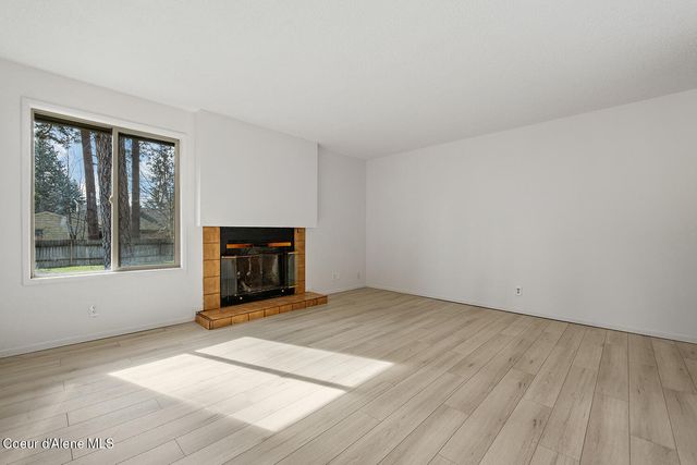 752 E Timber LN, Coeur D'alene, ID 83815