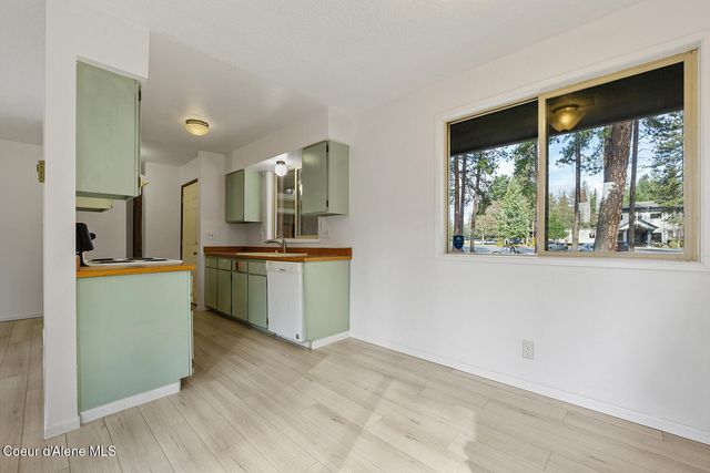 752 E Timber LN, Coeur D'alene, ID 83815