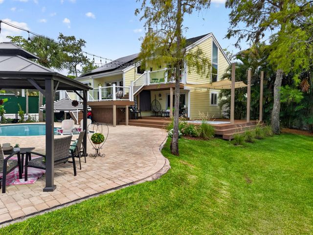 13074 La Mirada Circle, Wellington, FL 33414