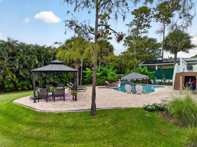 13074 La Mirada Circle, Wellington, FL 33414