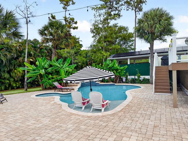 13074 La Mirada Circle, Wellington, FL 33414