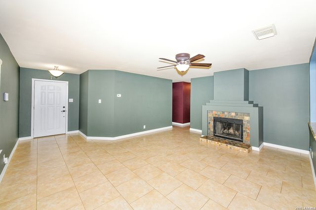 7267 Autumn, San Antonio, TX 78249