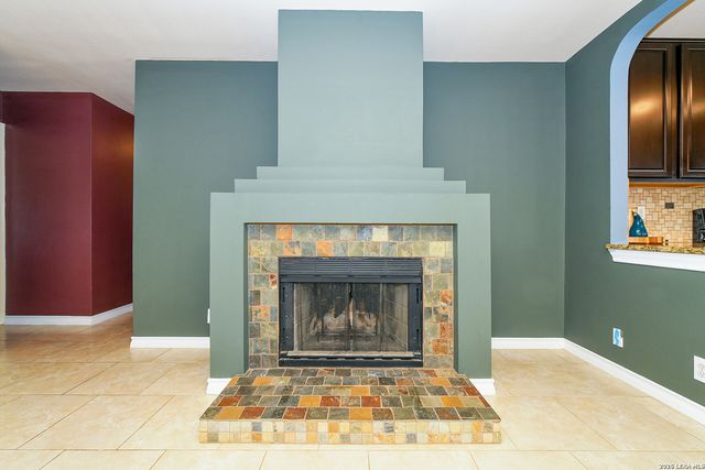 7267 Autumn, San Antonio, TX 78249