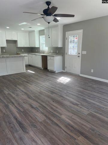 13 Woodlawn Avenue, Sumter, SC 29150