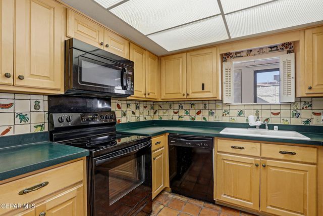 730 ESPADA Drive C, El Paso, TX 79912