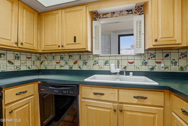 730 ESPADA Drive C, El Paso, TX 79912