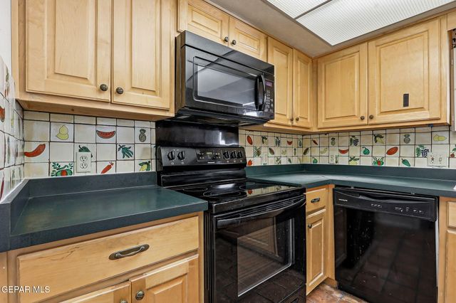 730 ESPADA Drive C, El Paso, TX 79912