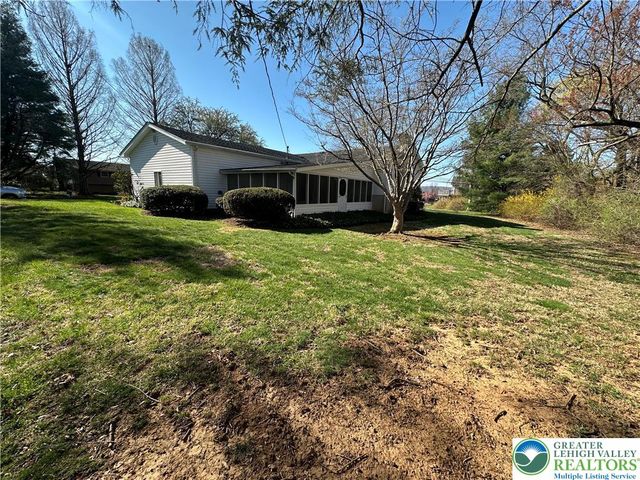 4485 Redwood Lane, Lower Macungie Twp, PA 18103