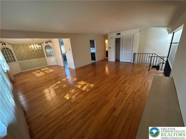 4485 Redwood Lane, Lower Macungie Twp, PA 18103