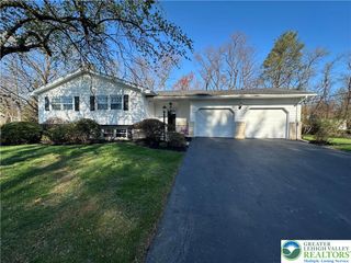 4485 Redwood Lane, Lower Macungie Twp, PA 18103