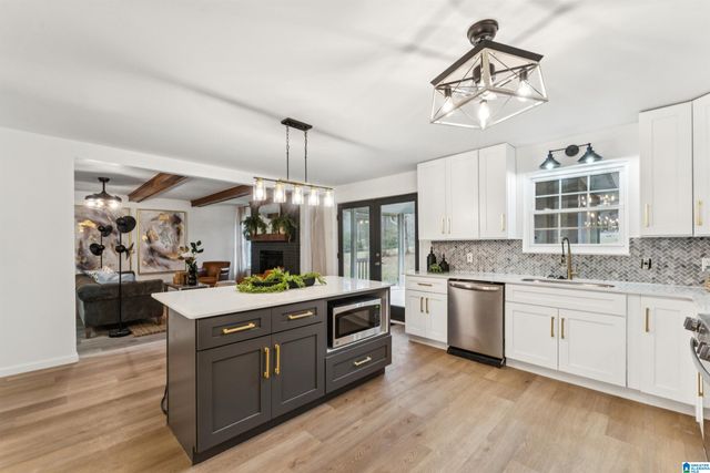 316 WADDILL DRIVE, Rainbow City, AL 35906