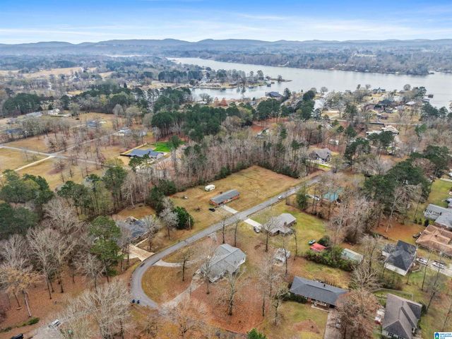 316 WADDILL DRIVE, Rainbow City, AL 35906