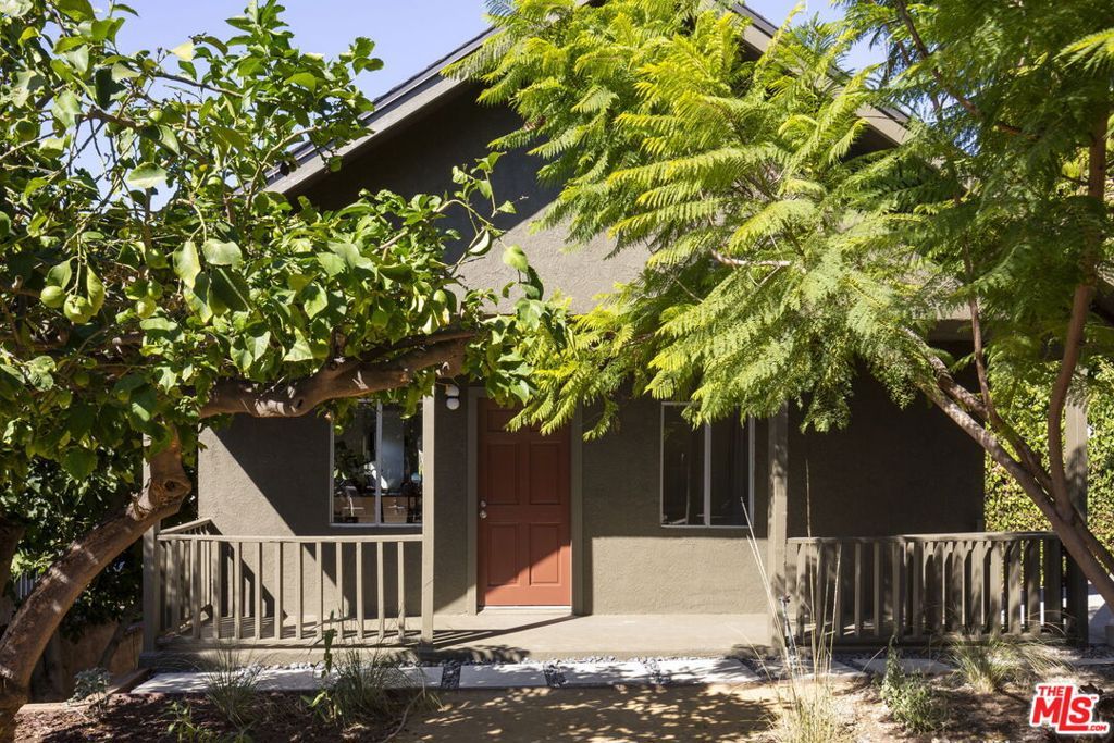 2010 Isabel Street, Los Angeles, CA 90065