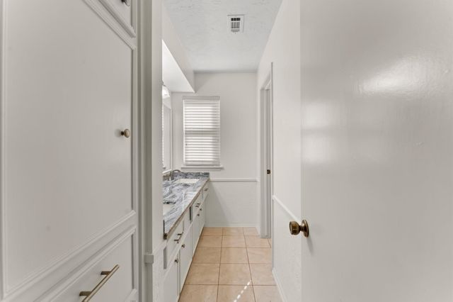 7311 17th Green Drive, Humble, TX 77346