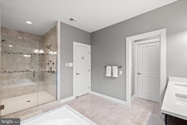 9091 BEAR BRANCH PL, Fairfax, VA 22031