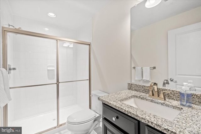 9091 BEAR BRANCH PL, Fairfax, VA 22031