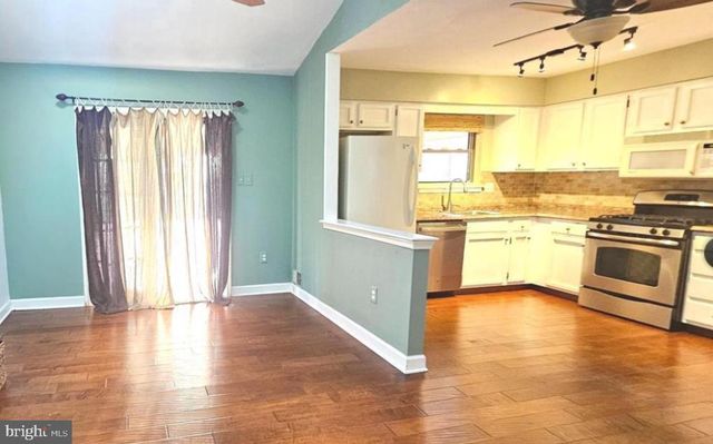75 PEREGRINE DR, Voorhees, NJ 08043
