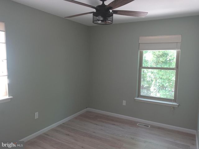 75 PEREGRINE DR, Voorhees, NJ 08043