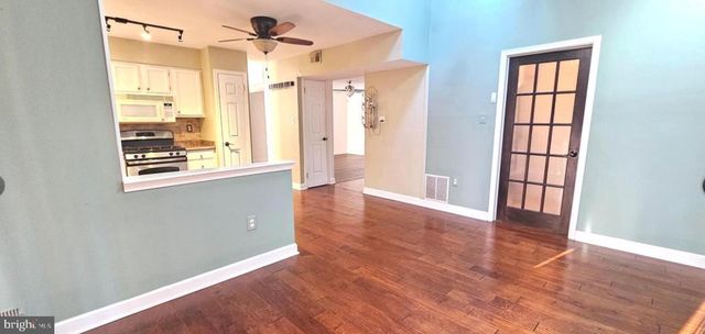 75 PEREGRINE DR, Voorhees, NJ 08043