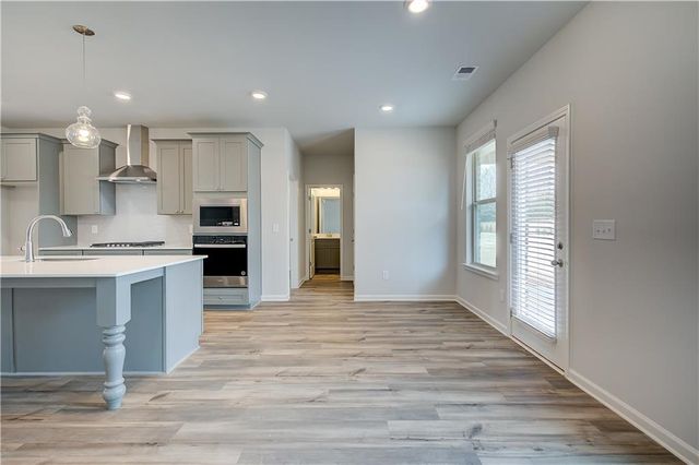 256 Edgefield Way, Locust Grove, GA 30248