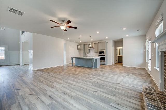 256 Edgefield Way, Locust Grove, GA 30248