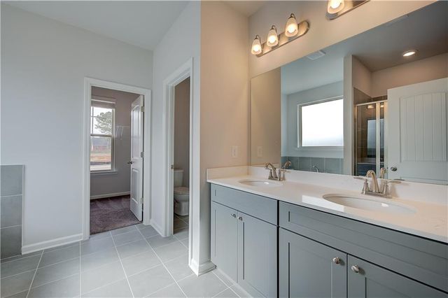 256 Edgefield Way, Locust Grove, GA 30248