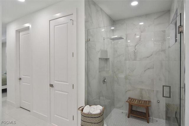 207 SE 2nd AVE, Cape Coral, FL 33990