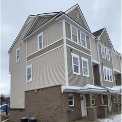 3221 Chambers, Wixom, MI 48393