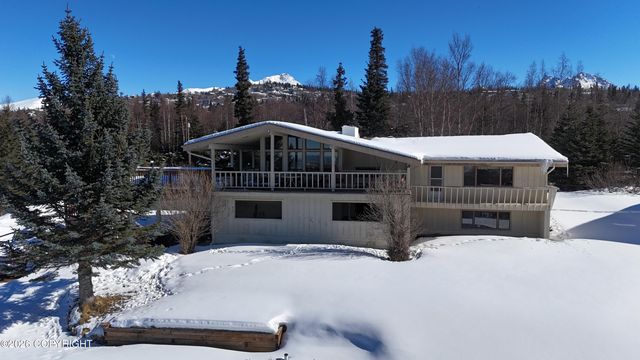 11100 Hideaway Trail, Anchorage, AK 99507