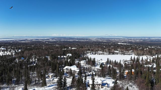 11100 Hideaway Trail, Anchorage, AK 99507