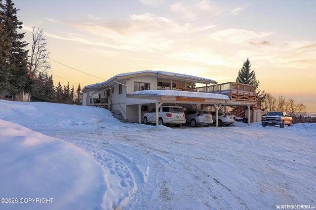 11100 Hideaway Trail, Anchorage, AK 99507