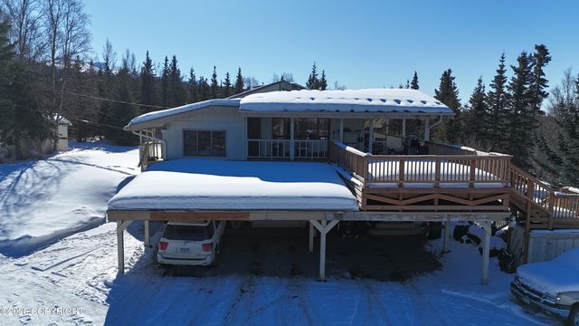 11100 Hideaway Trail, Anchorage, AK 99507