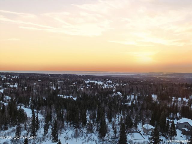 11100 Hideaway Trail, Anchorage, AK 99507