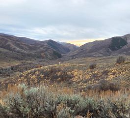 12898 E HIGH PINE CIR # 176, Huntsville, UT 84317