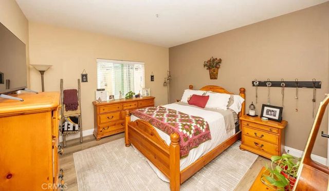 1516 Pacific Coast, Huntington Beach, CA 92648