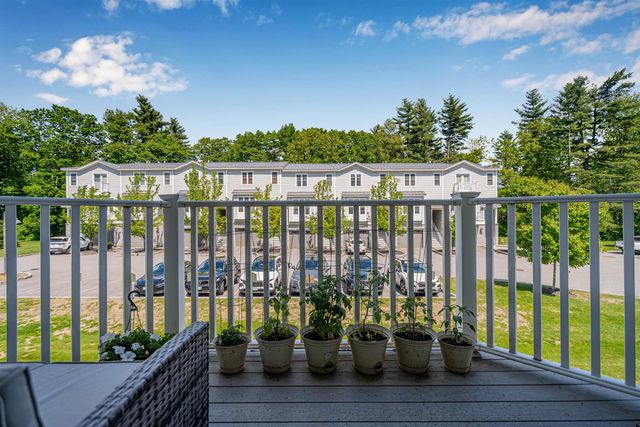 35 Callaway Dr Unit 6, Concord, NH 03301
