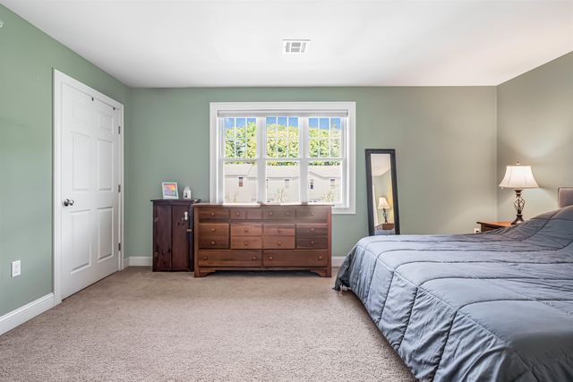 35 Callaway Dr Unit 6, Concord, NH 03301