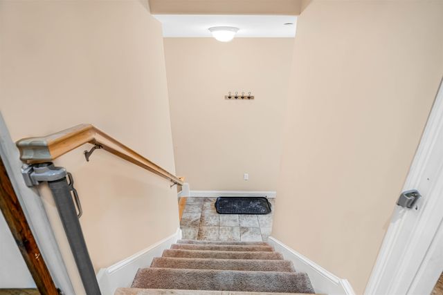 35 Callaway Dr Unit 6, Concord, NH 03301