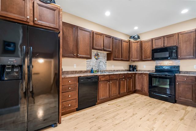 35 Callaway Dr Unit 6, Concord, NH 03301