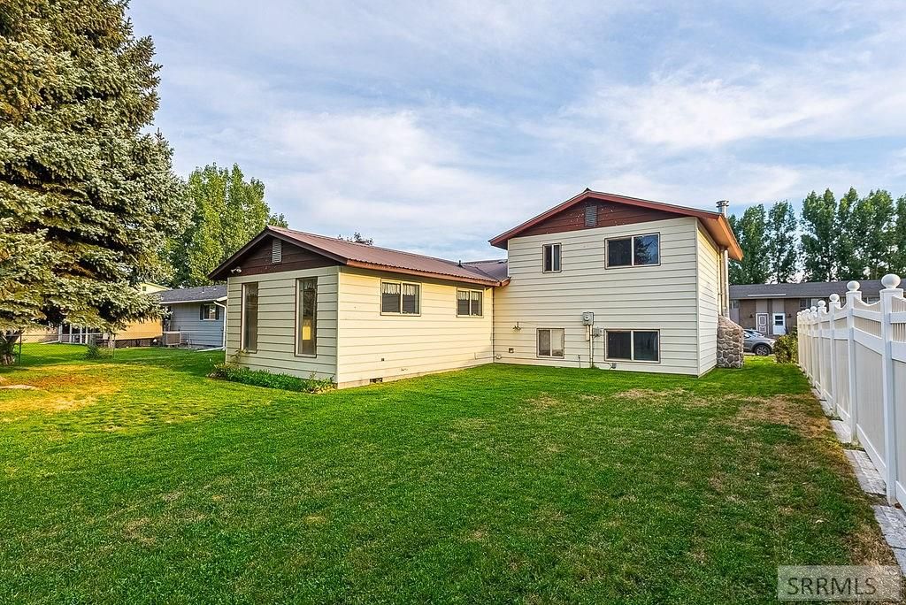 Image 34 of property listing at 814 Boyd, Pocatello, ID 83202