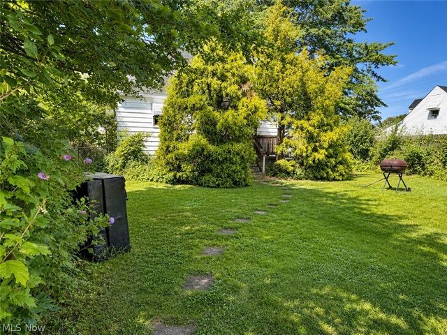 5753 W 46th Street, Parma, OH 44134