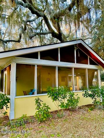 1633 Gause Landing Road SW, Ocean Isle Beach, NC 28469