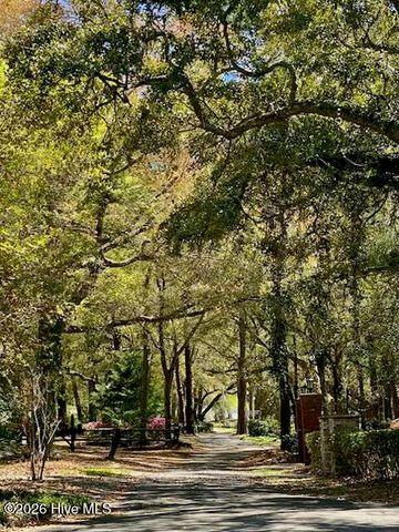 1633 Gause Landing Road SW, Ocean Isle Beach, NC 28469