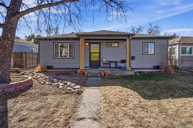 2057 Ironton Street, Aurora, CO 80010