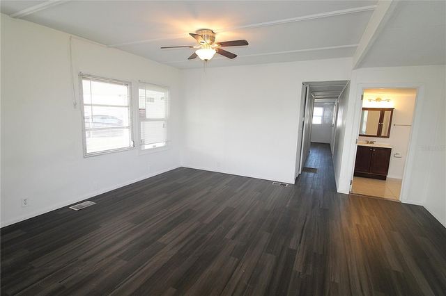 503 51ST AVENUE W 503, Bradenton, FL 34207